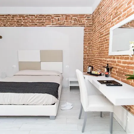 Hotel Le - Polistena