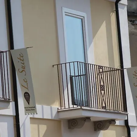 Hotel Le -